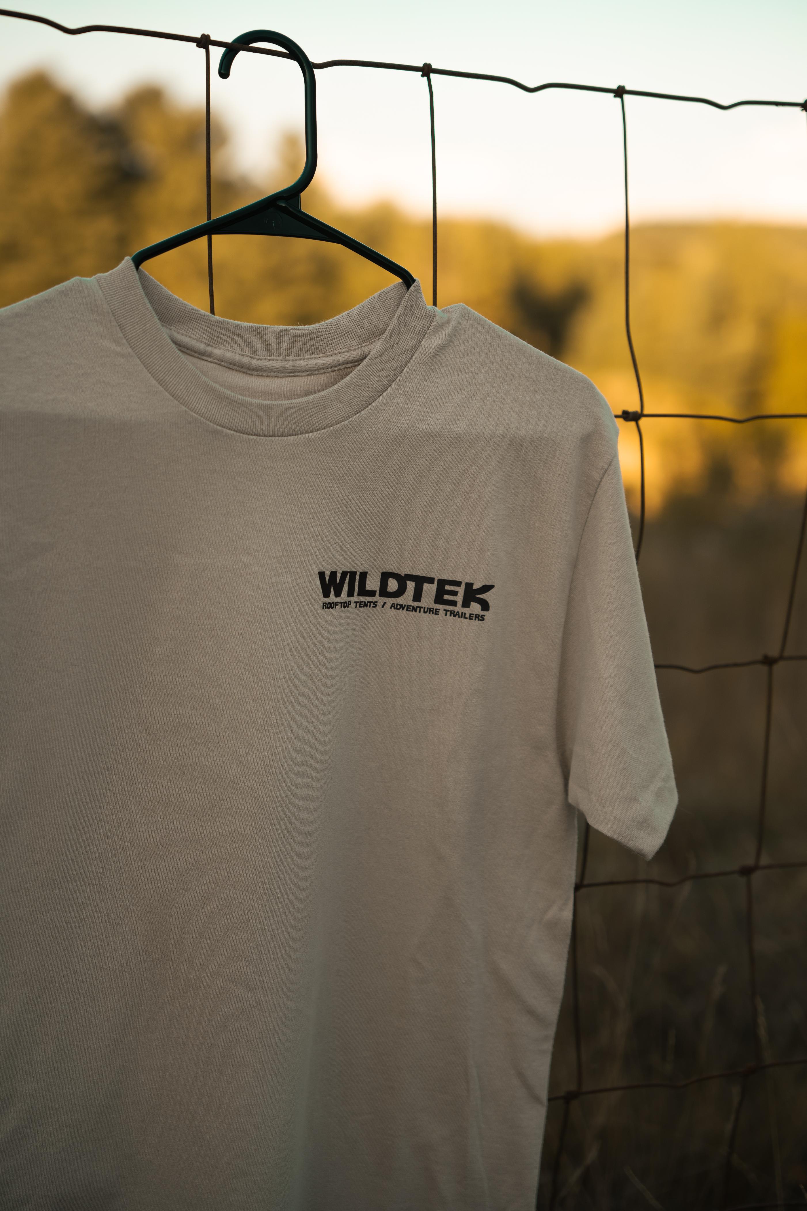 Le Outsider - T-Shirt - Image 6